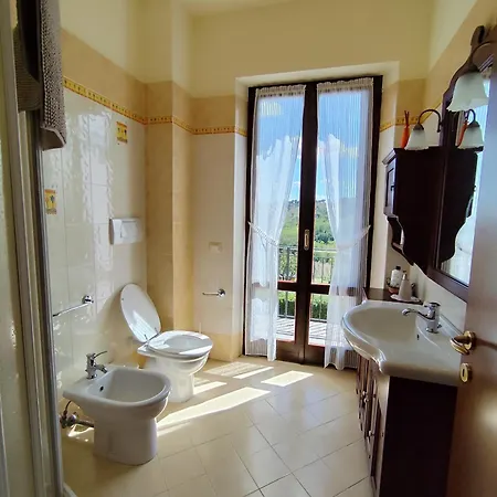 Panzió La Valle Delle Api 3*